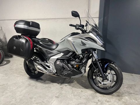  NC750X DCT met veel extra's