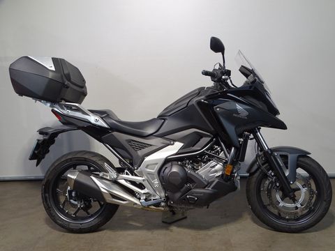  NC 750 X DCT