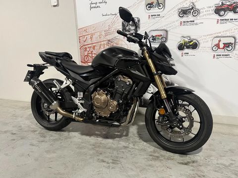  CB500F met verlagingskit in topstaat met extra's