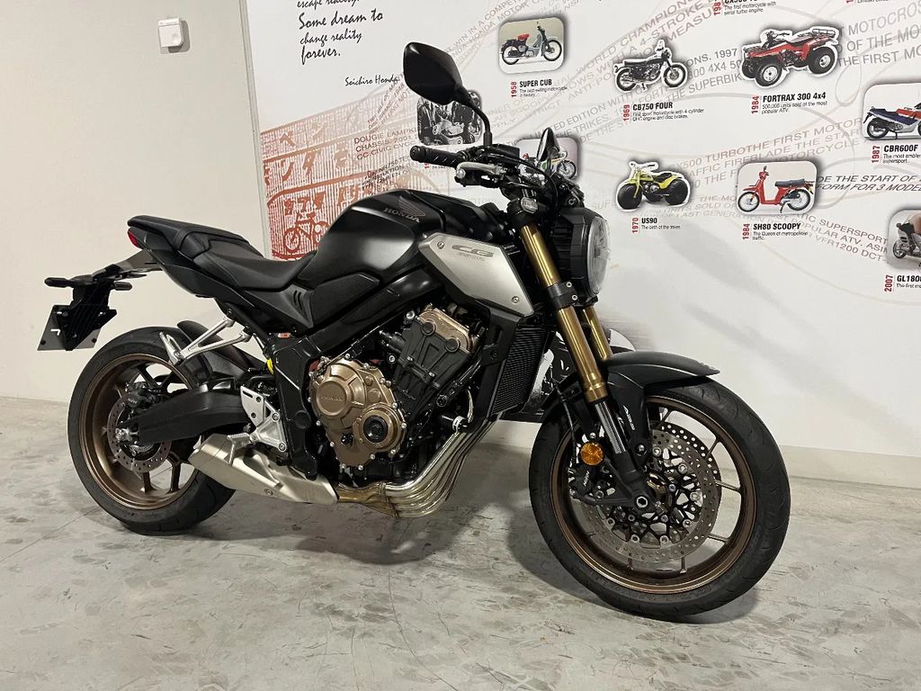  CB650R neo-retro naked in nieuwstaat