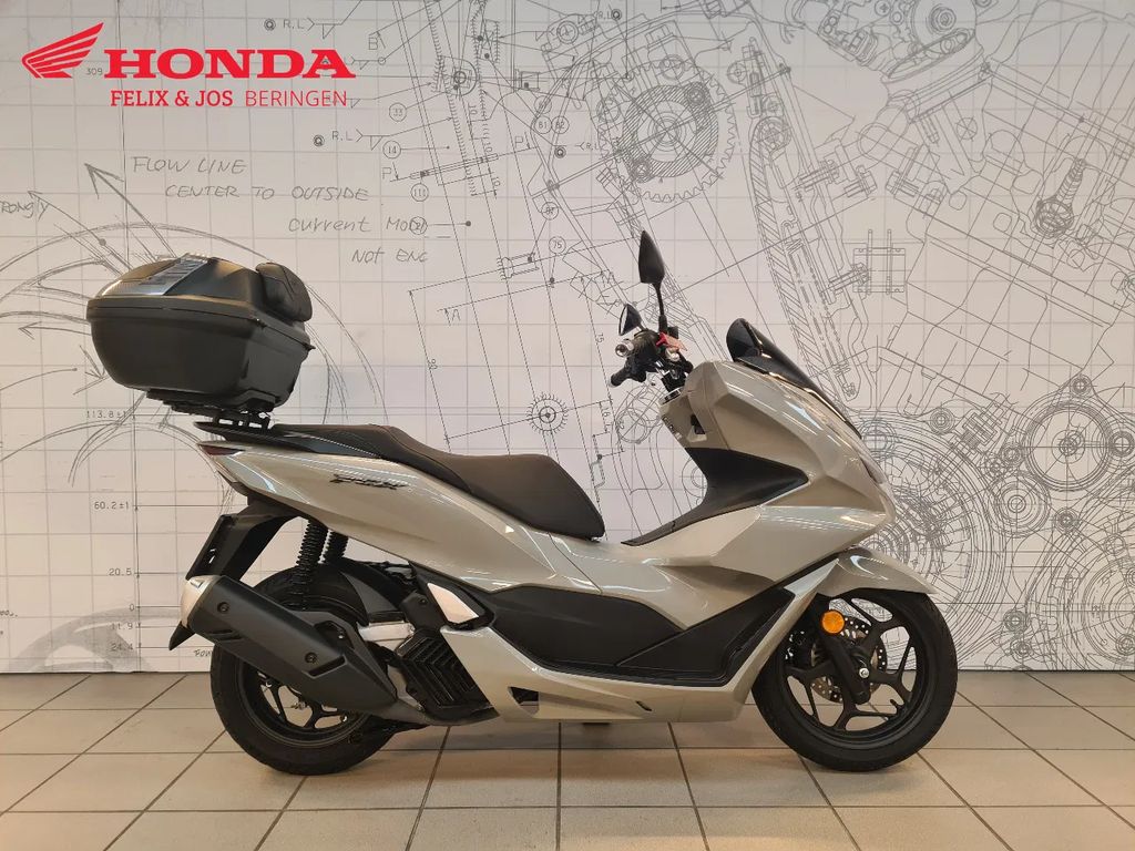  PCX 125