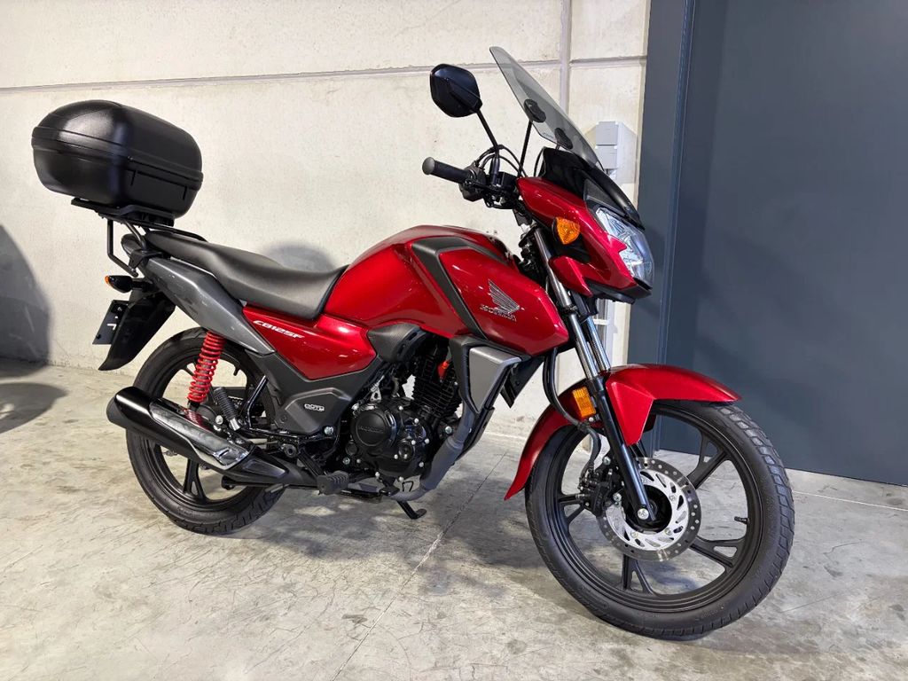  CB125F leuke basic naked bike met topcase