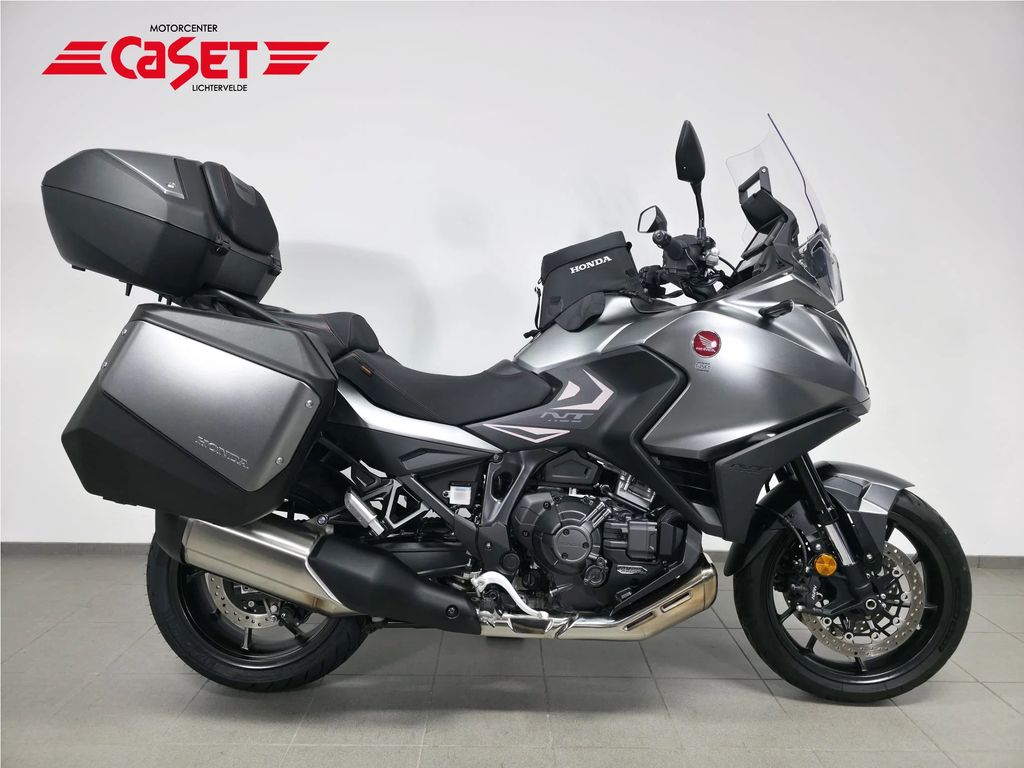 NT 1100 DCT