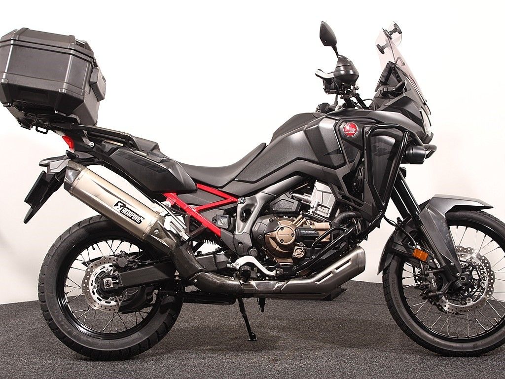  CRF 1100 DCT