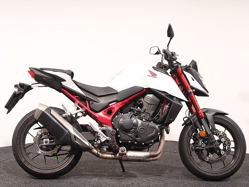  CB 750 Hornet