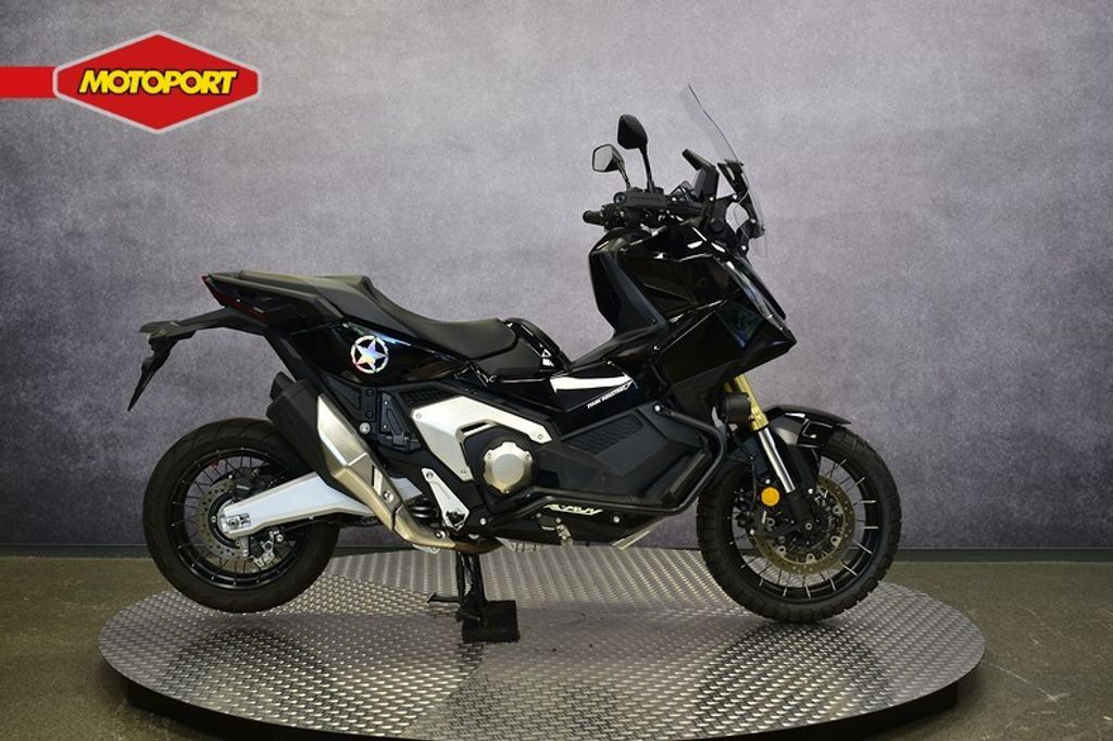  X ADV