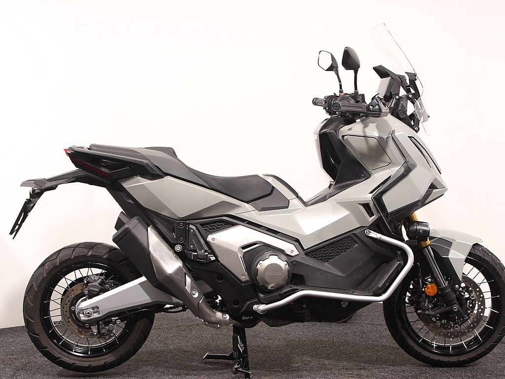  X-ADV 750