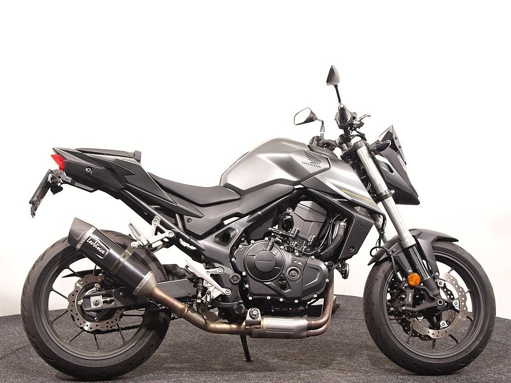  CB 750 Hornet