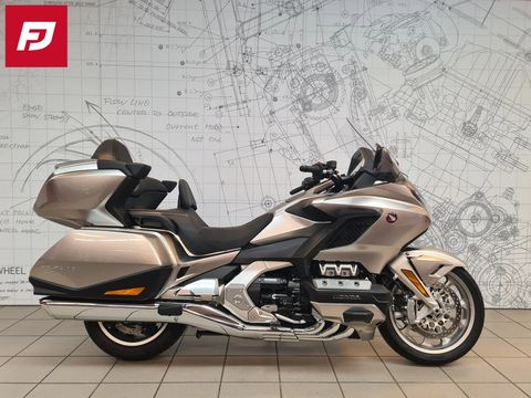  GL 1800 Goldwing DCT