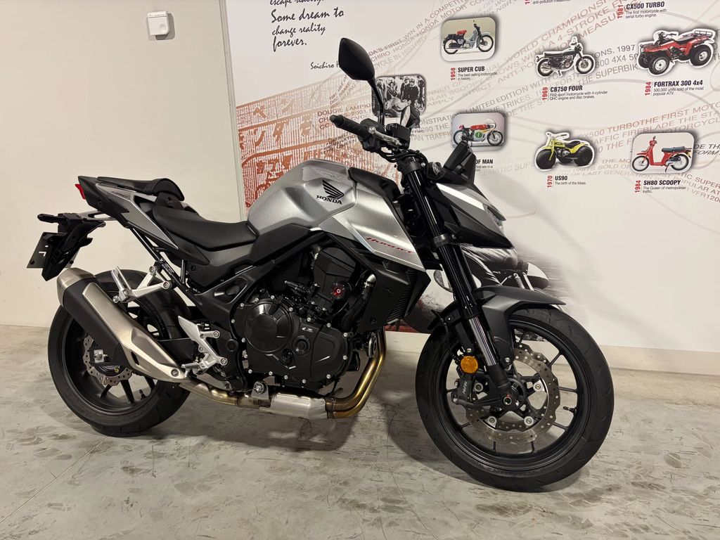  CB750 Hornet in prachtstaat met quikshifter