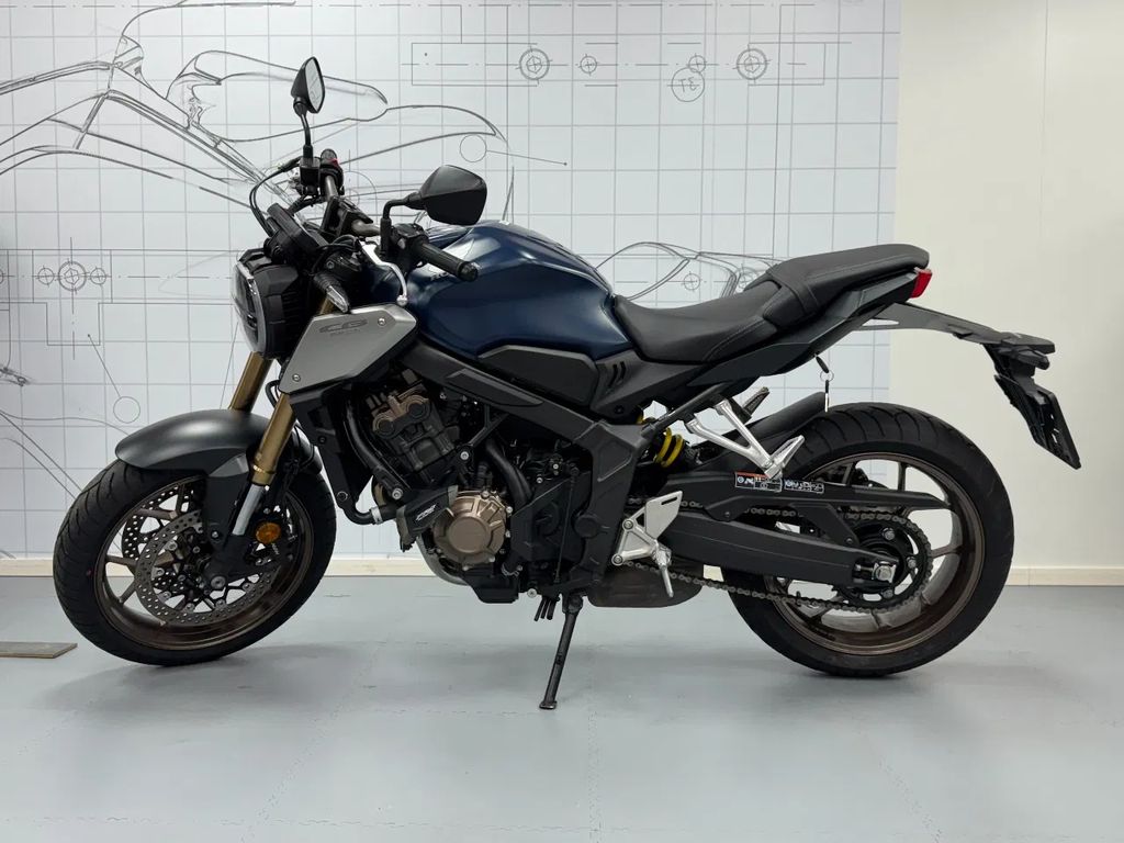  CB 650 R Neo Sports Caf&eacute; 2022