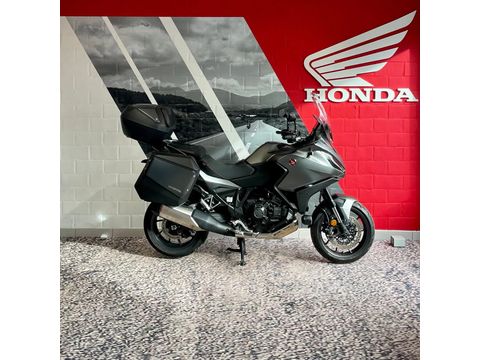  NT 1100 DCT
