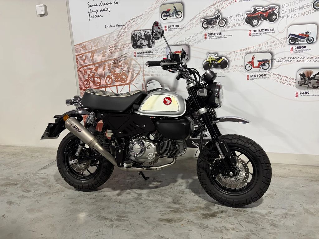  Monkey 125 BTW met MIVV uitlaat in prachtstaat