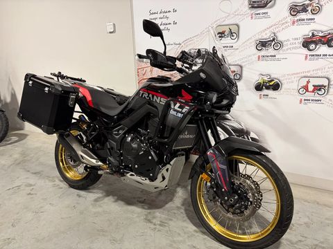  XL750 Transalp bomvol opties